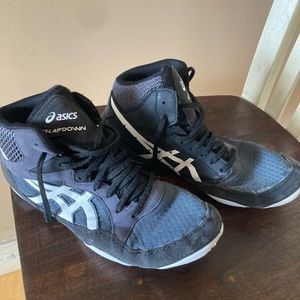 ASICS wrestling shoes